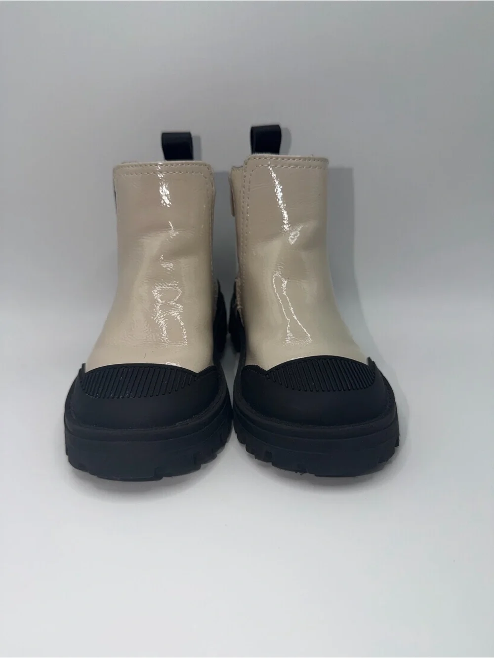 Zara Kids Two-Tone Chelsea Boots in Cream and Black